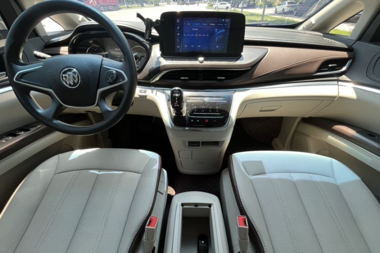 Used Buick GL8 2020 Land Cruiser Executive Class 652T Comfort Model Interior 1