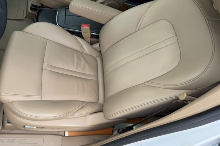 Used Buick GL8 2020 ES Land Cruiser 653T Luxury Edition Interior 11