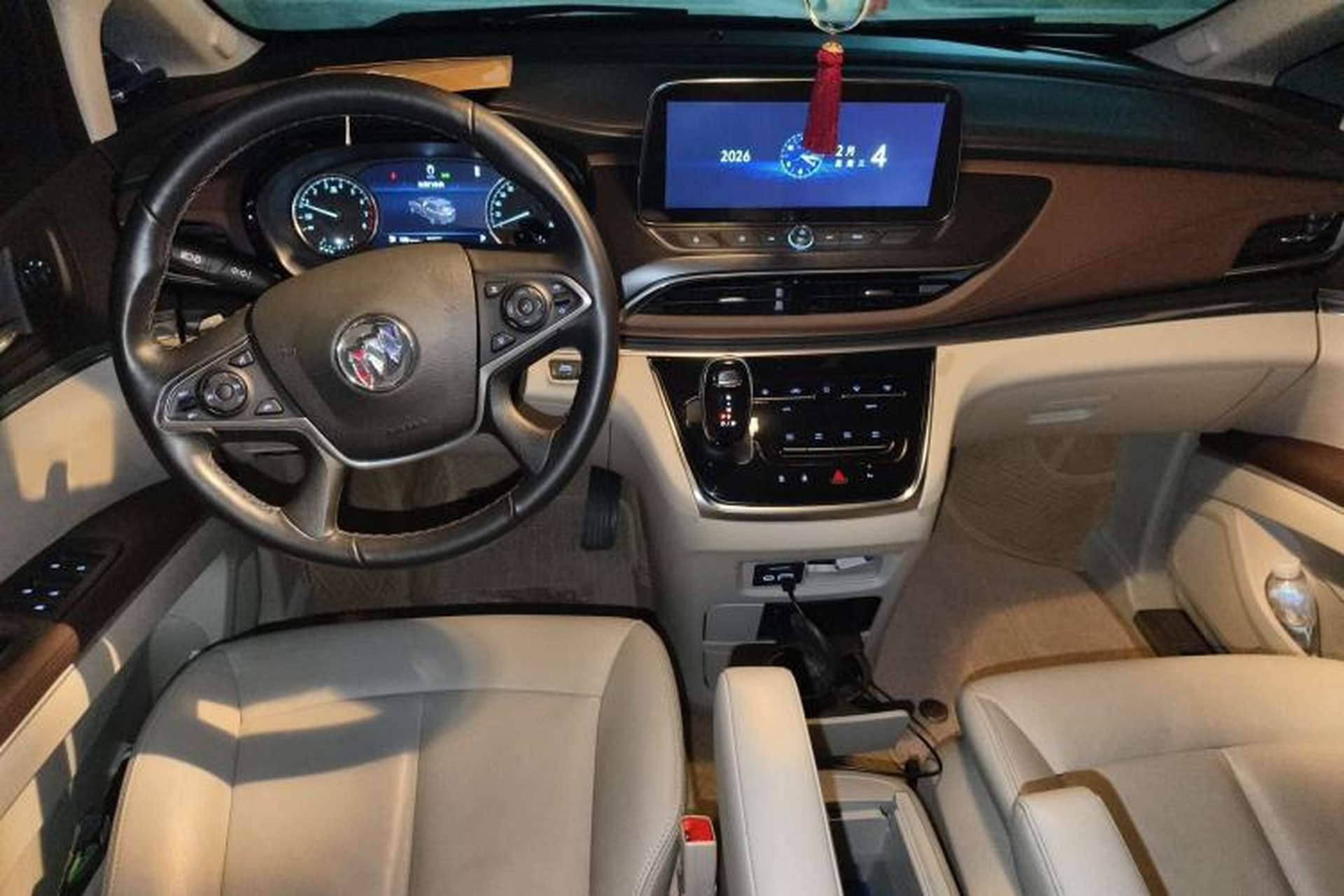 Used Buick GL8 2020 Land Business Class 652T Luxury Model Interior 2