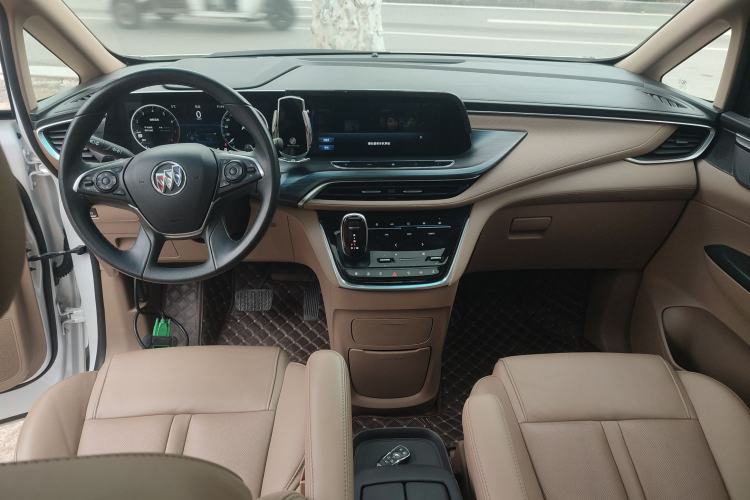 Used Buick GL8 2020 ES Land Cruiser 653T Luxury Model Interior 2