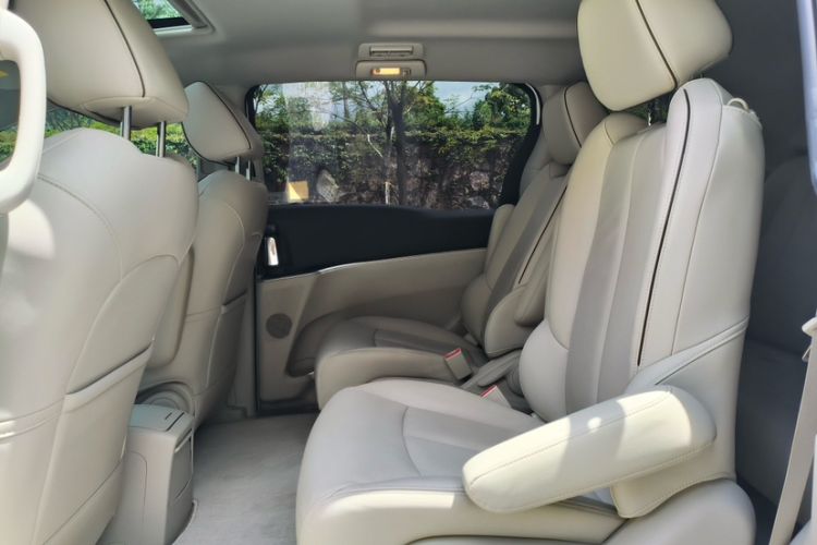 Used Buick GL8 2020 Land Business Class 652T Luxury Model Interior 3