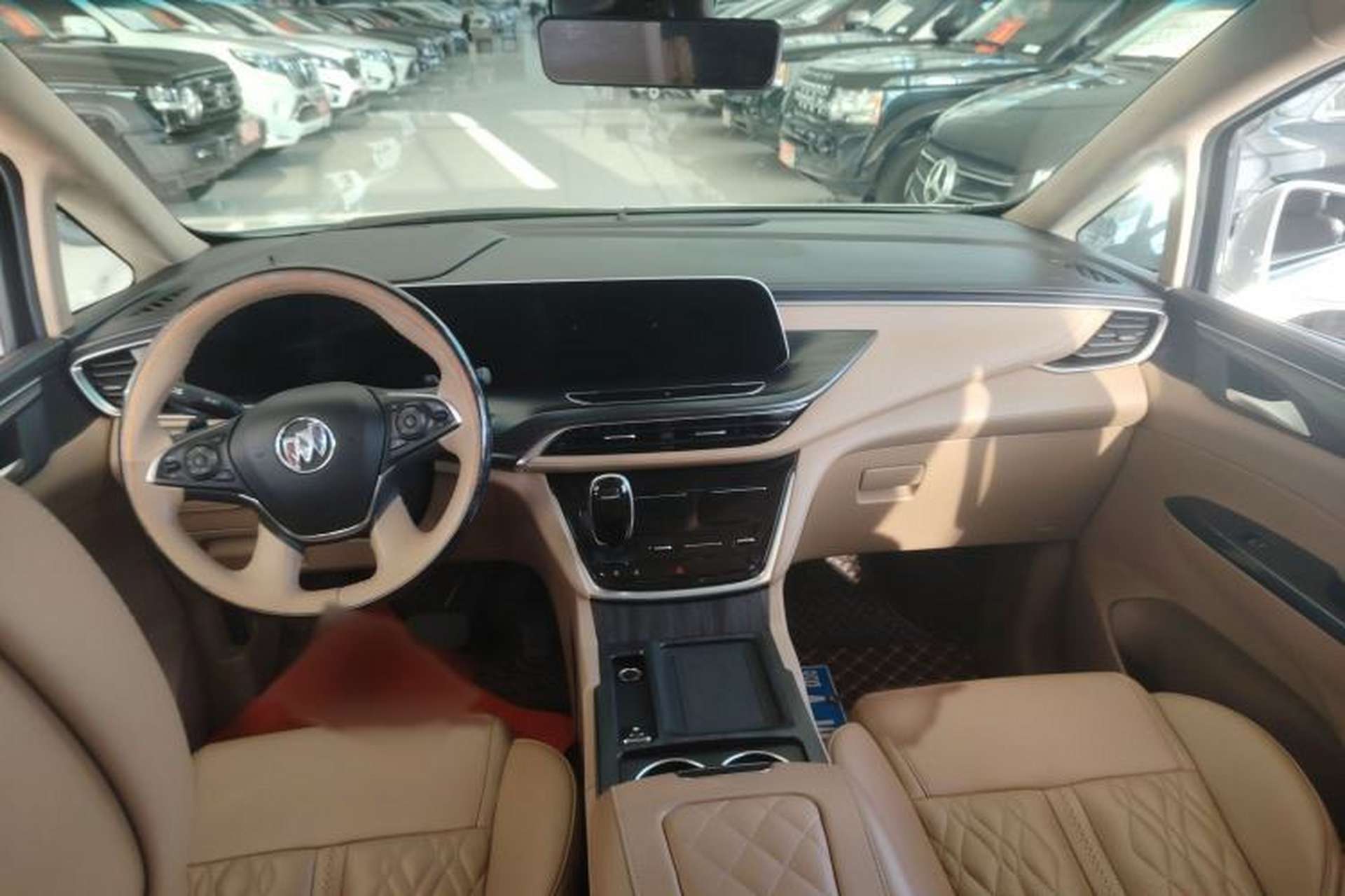Used Buick GL8 2020 ES Land Cruiser 653T Luxury Edition Interior 3