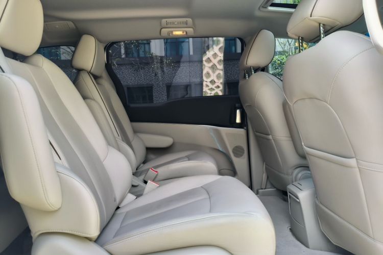 Used Buick GL8 2020 Land Business Class 652T Luxury Model Interior 5