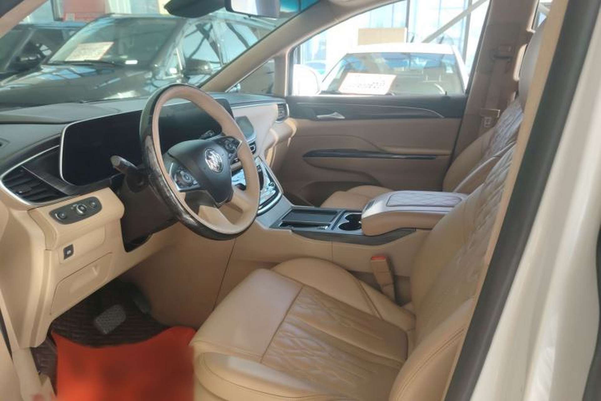 Used Buick GL8 2020 ES Land Cruiser 653T Luxury Edition Interior 5