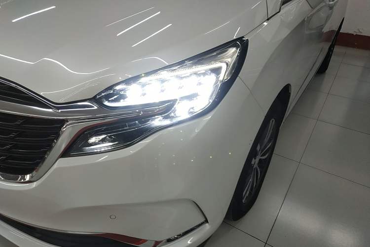 Used Buick GL8 2020 ES Land Cruiser 653T Luxury Edition Left Front Headlight