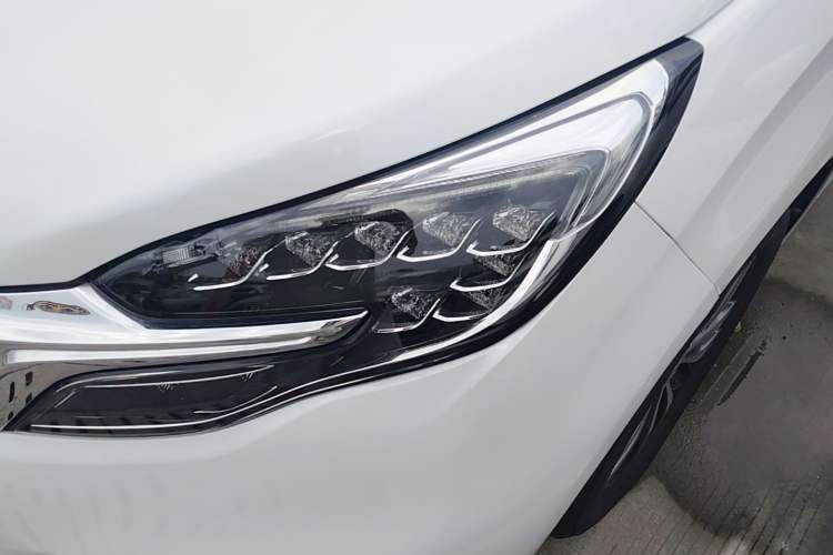 Used Buick GL8 2020 ES Land Cruiser 653T Luxury Edition Left Front Headlight
