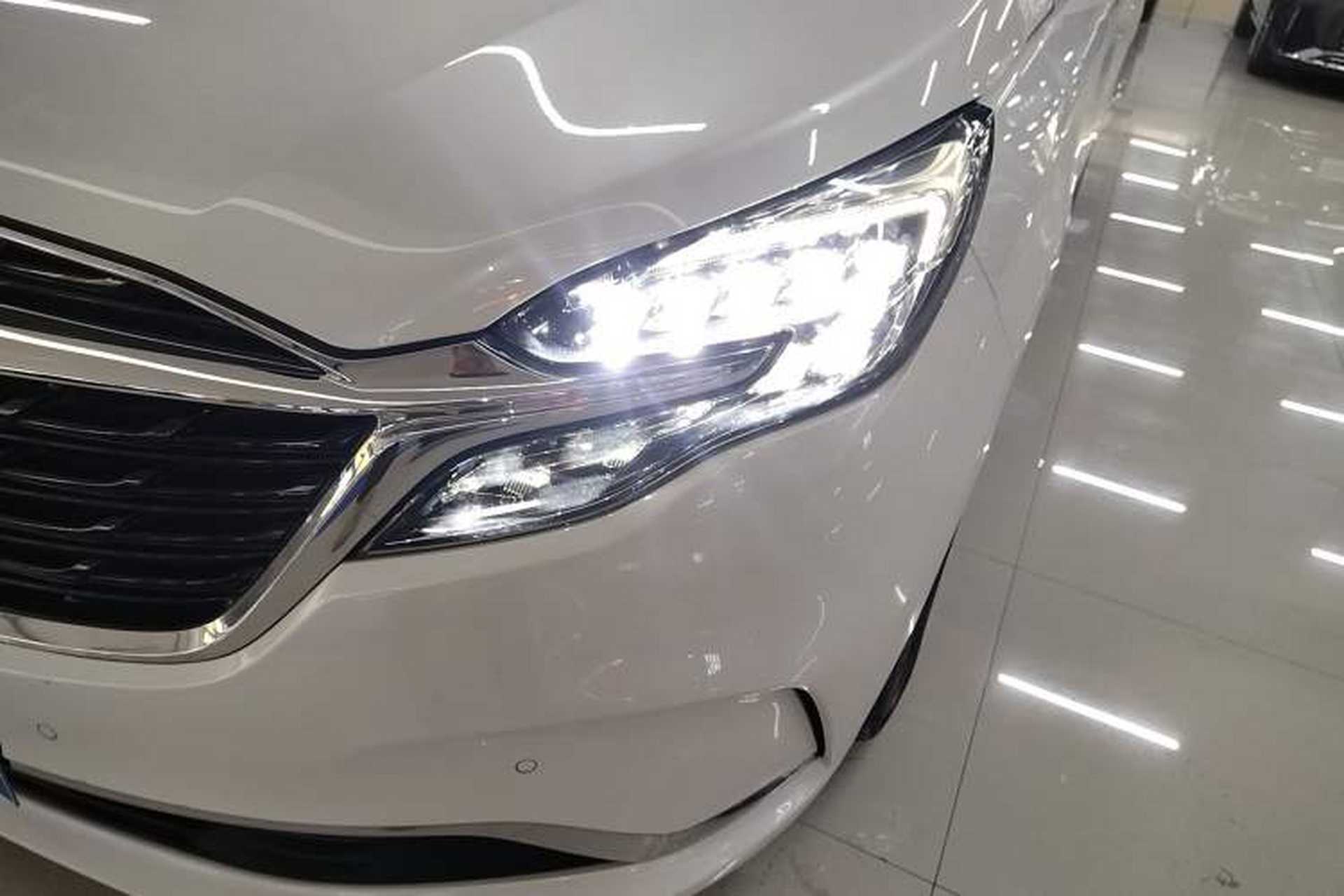 Used Buick GL8 2020 ES Land Cruiser 653T Flagship Model Left Front Headlight