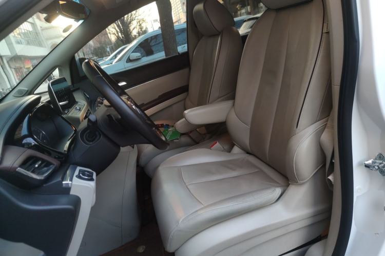 Used Buick GL8 2020 Land Business Class 652T Luxury Model Left Front Seat