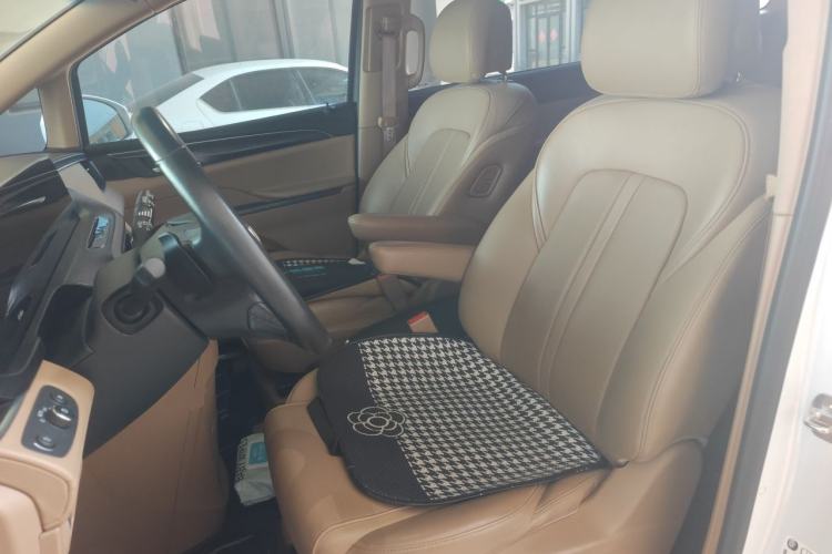 Used Buick GL8 2020 ES Land Cruiser 653T Luxury Model Left Front Seat