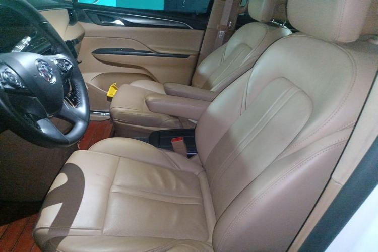 Used Buick GL8 2020 ES Land Cruiser 653T Flagship Model Left Front Seat