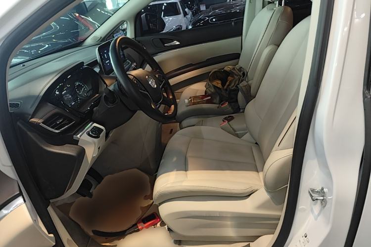 Used Buick GL8 2020 Land Business Class 652T Luxury Model Left Front Seat