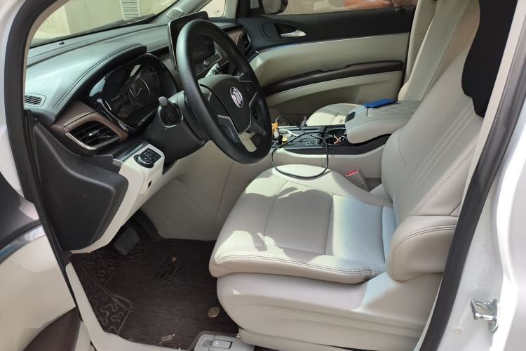 Used Buick GL8 2020 Land Cruiser Executive Class 652T Comfort Model Left Front Seat