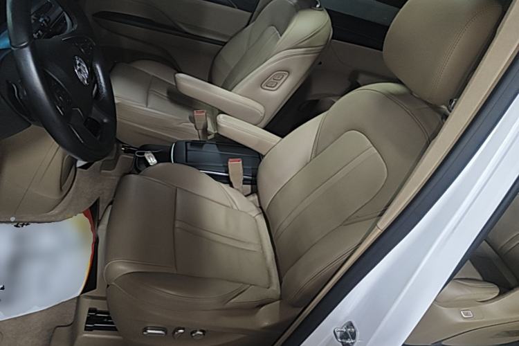 Used Buick GL8 2020 ES Land Cruiser 653T Luxury Model Left Front Seat