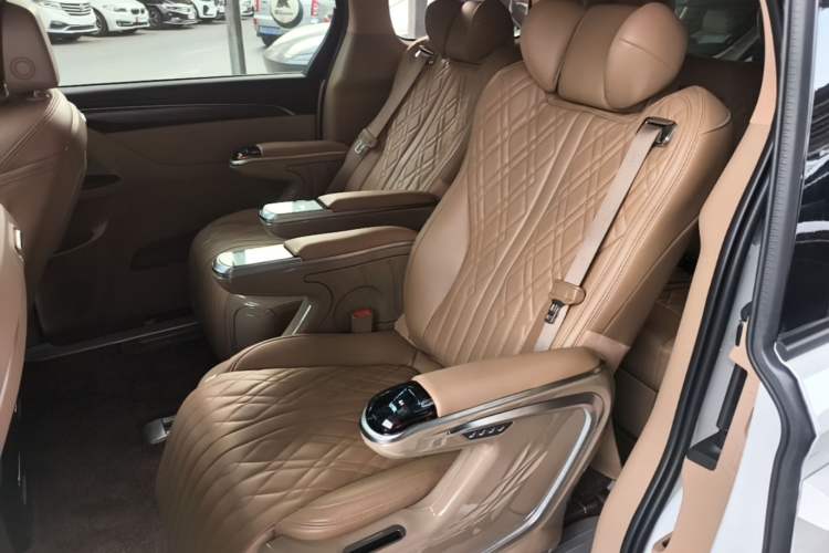 Used Buick GL8 2020 ES Land Cruiser 653T Luxury Edition Left Rear Seat