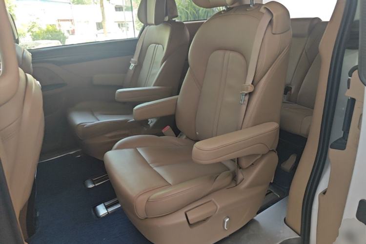 Used Buick GL8 2020 ES Land Cruiser 653T Luxury Edition Left Rear Seat