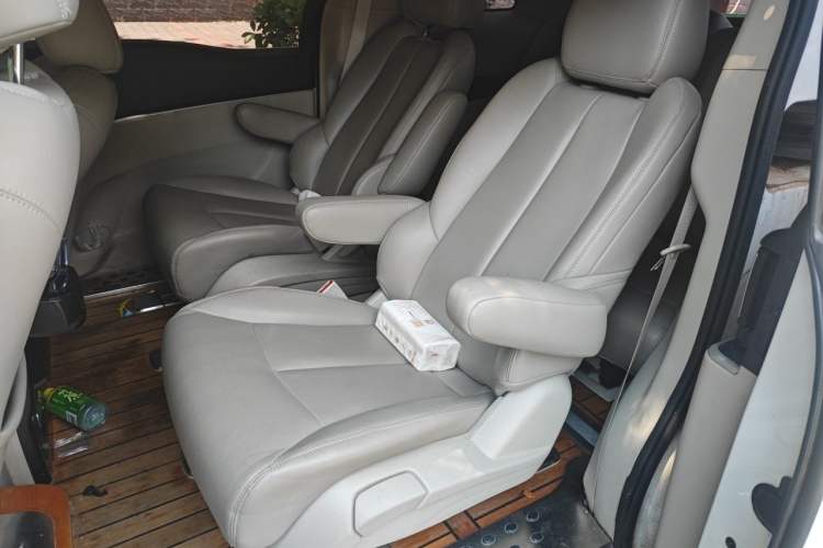 Used Buick GL8 2020 Land Cruiser Executive Class 652T Comfort Model Left Rear Seat