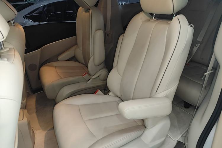 Used Buick GL8 2020 Land Business Class 652T Luxury Model Left Rear Seat