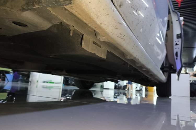 Used Buick GL8 2020 ES Land Cruiser 653T Luxury Edition Left Side Sill