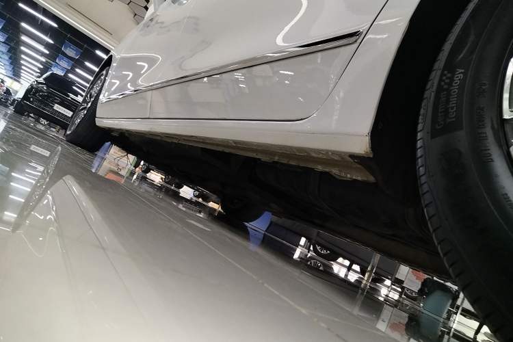 Used Buick GL8 2020 ES Land Cruiser 653T Flagship Model Left Side Sill