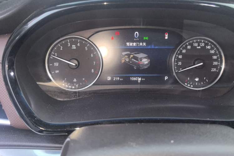 Used Buick GL8 2020 Land Business Class 652T Premium Model Odometer Close Up