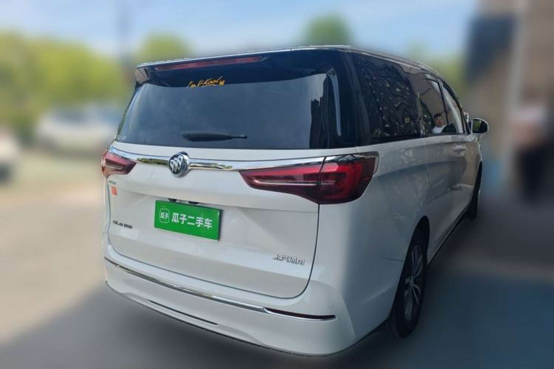 Used Buick GL8 2020 ES Land Cruiser 653T Luxury Edition Rear Right 45 Deg
