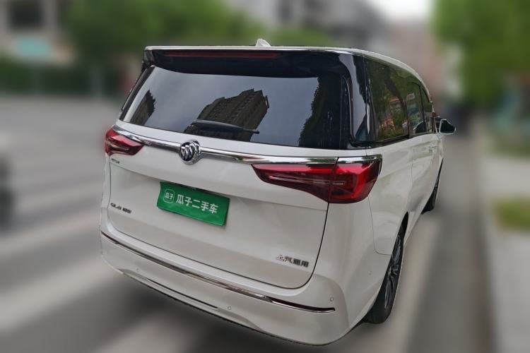Used Buick GL8 2020 ES Land Cruiser 653T Luxury Model Rear Right 45 Deg
