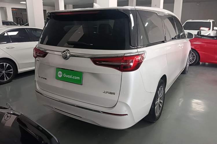Used Buick GL8 2020 ES Land Cruiser 653T Luxury Edition Rear Right 45 Deg