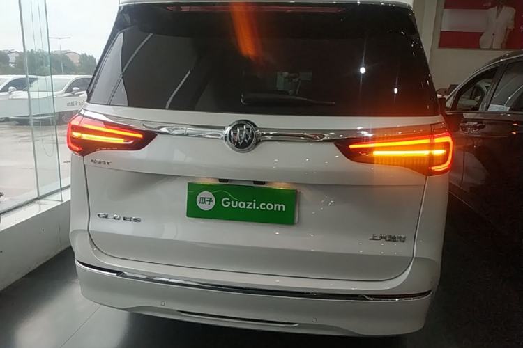Used Buick GL8 2020 ES Land Cruiser 653T Luxury Model Rear