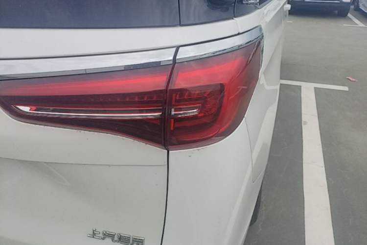Used Buick GL8 2020 ES Land Cruiser 653T Luxury Edition Right Rear Taillight