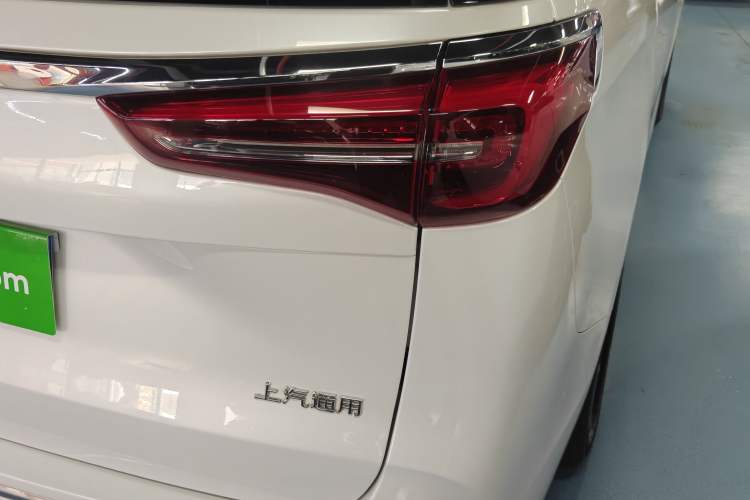 Used Buick GL8 2020 ES Land Cruiser 653T Luxury Edition Right Rear Taillight