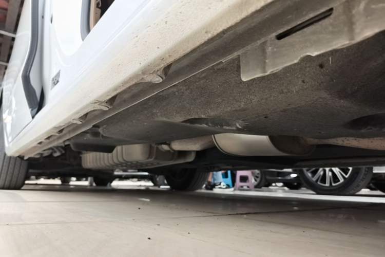 Used Buick GL8 2020 ES Land Cruiser 653T Luxury Edition Right Side Sill