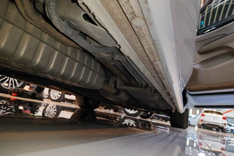 Used Buick GL8 2020 ES Land Cruiser 653T Luxury Edition Right Side Sill