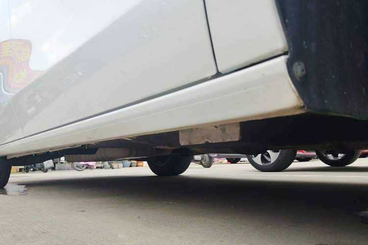 Used Buick GL8 2020 ES Land Cruiser 653T Luxury Edition Right Side Sill