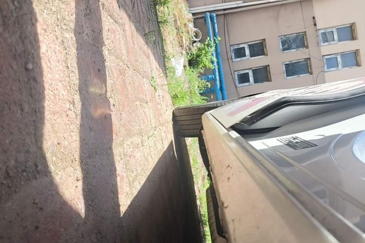 Used Buick GL8 2020 ES Land Cruiser 653T Comfort Edition Right Side Sill