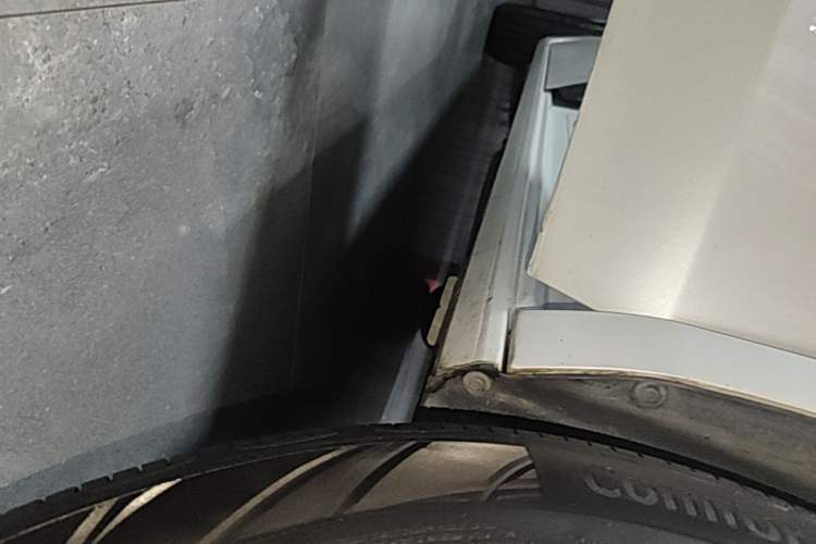 Used Buick GL8 2020 ES Land Cruiser 653T Luxury Model Right Side Sill
