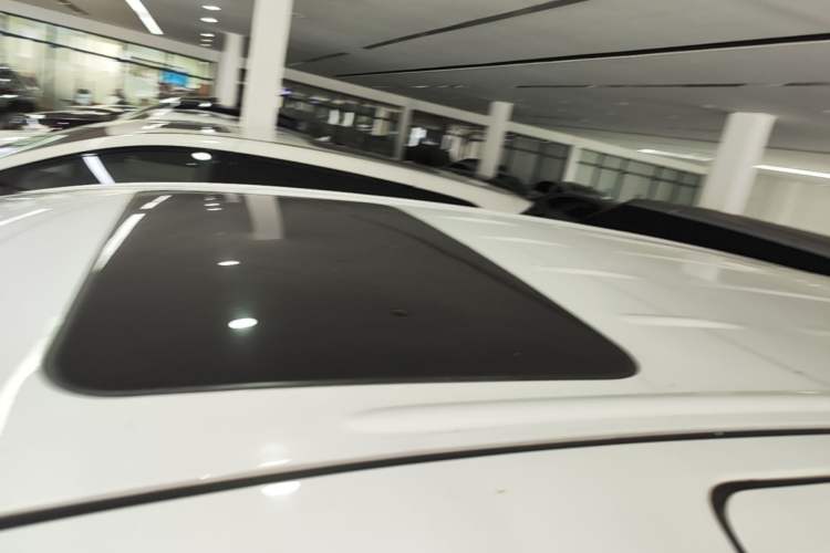 Used Buick GL8 2020 Land Business Class 652T Luxury Model Roof