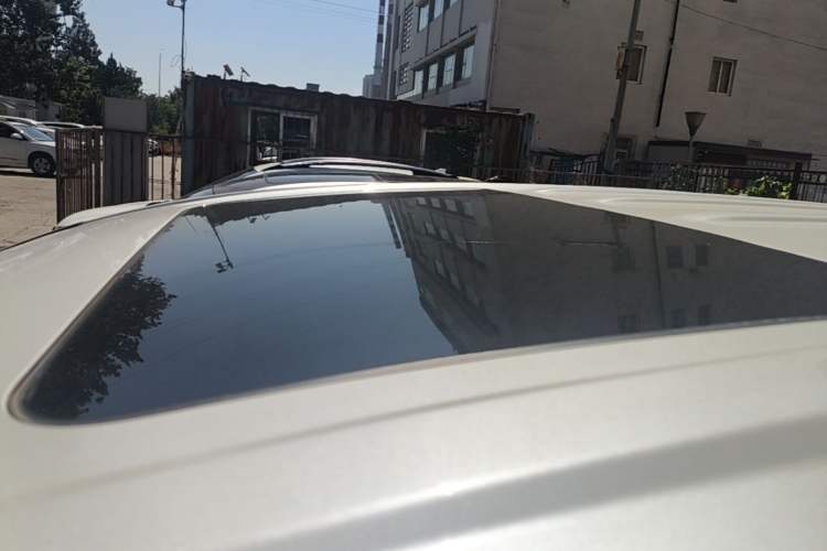 Used Buick GL8 2020 ES Land Cruiser 653T Comfort Edition Roof