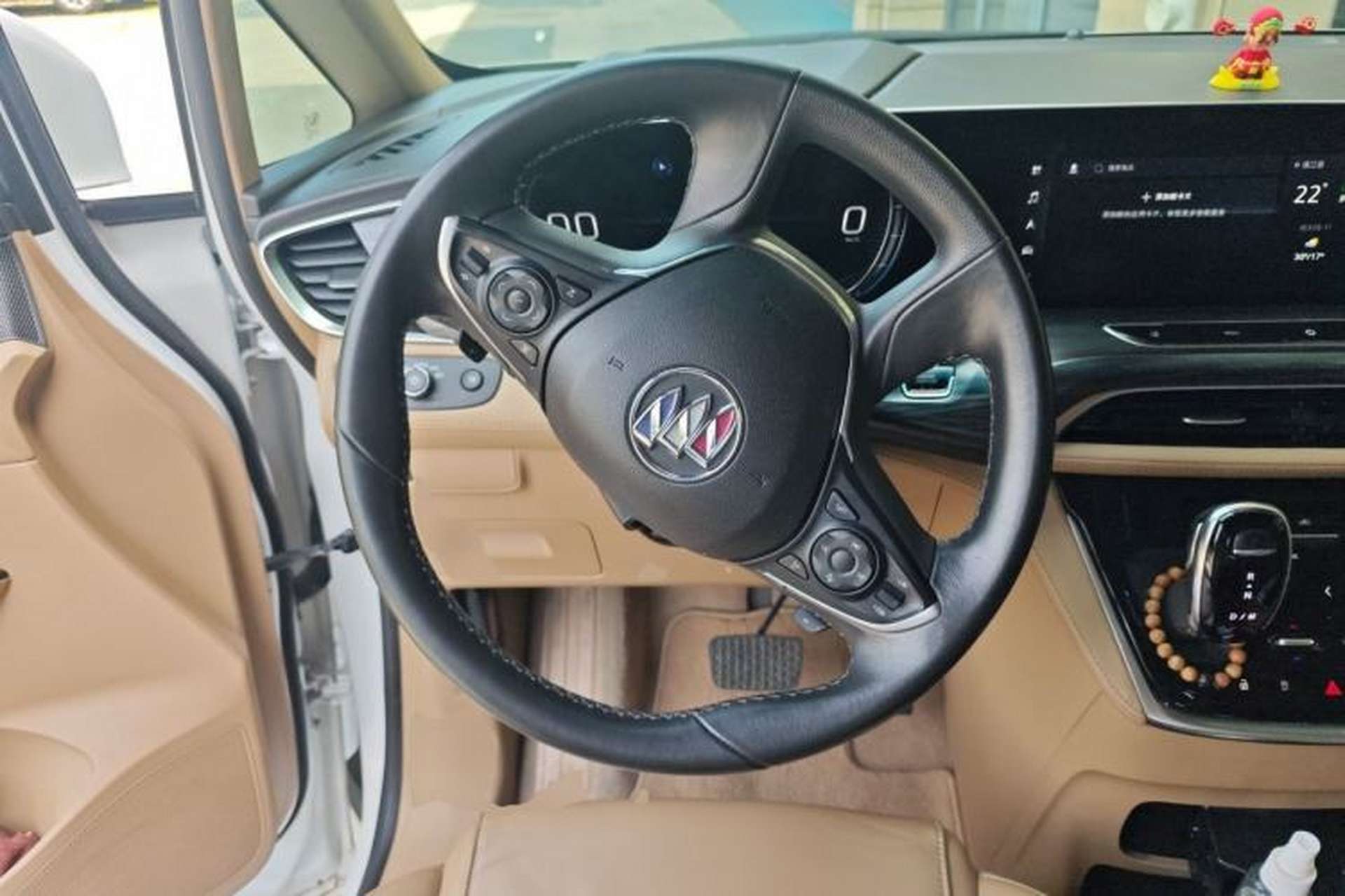 Used Buick GL8 2020 ES Land Cruiser 653T Luxury Edition Steering Wheel