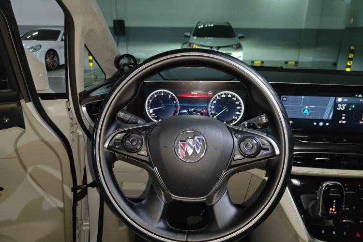 Used Buick GL8 2020 ES Land Cruiser 653T Comfort Edition Steering Wheel
