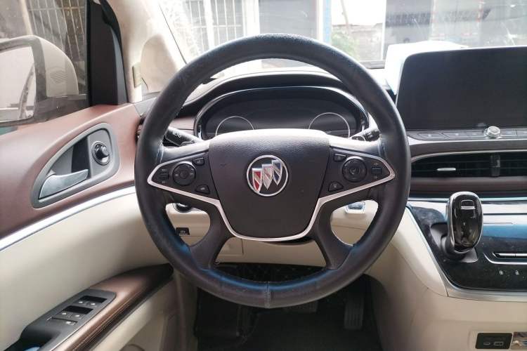 Used Buick GL8 2020 Land Business Class 652T Premium Model Steering Wheel