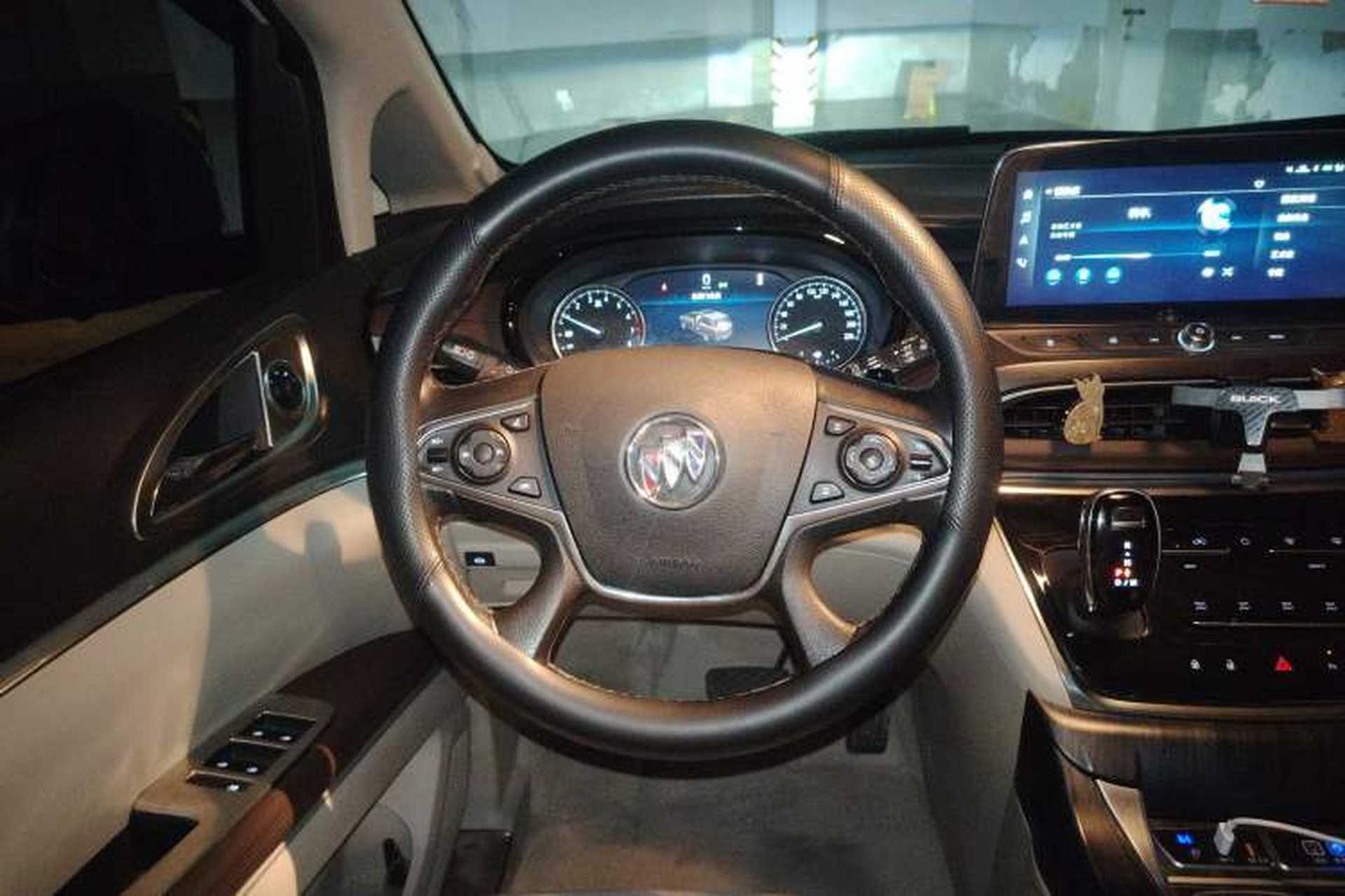 Used Buick GL8 2020 Land Business Class 652T Luxury Model Steering Wheel