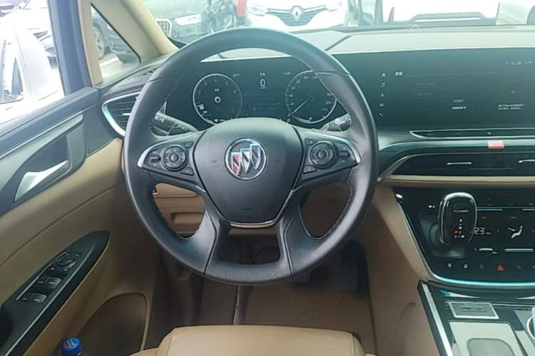 Used Buick GL8 2020 ES Land Cruiser 653T Luxury Edition Steering Wheel