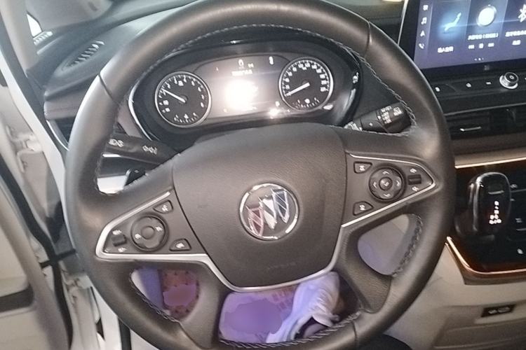 Used Buick GL8 2020 Land Business Class 652T Luxury Model Steering Wheel