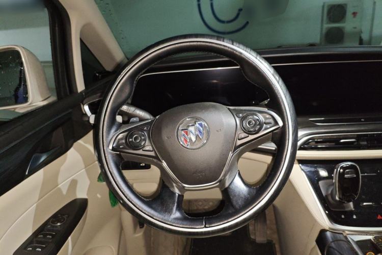 Used Buick GL8 2020 ES Land Cruiser 653T Luxury Edition Steering Wheel