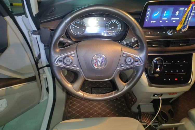 Used Buick GL8 2020 Land Business Class 652T Luxury Model Steering Wheel