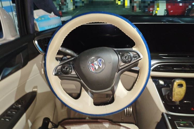 Used Buick GL8 2020 ES Land Cruiser 653T Comfort Edition Steering Wheel