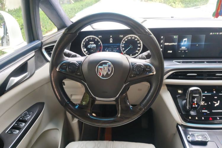 Used Buick GL8 2020 ES Land Cruiser 653T Comfort Edition Steering Wheel