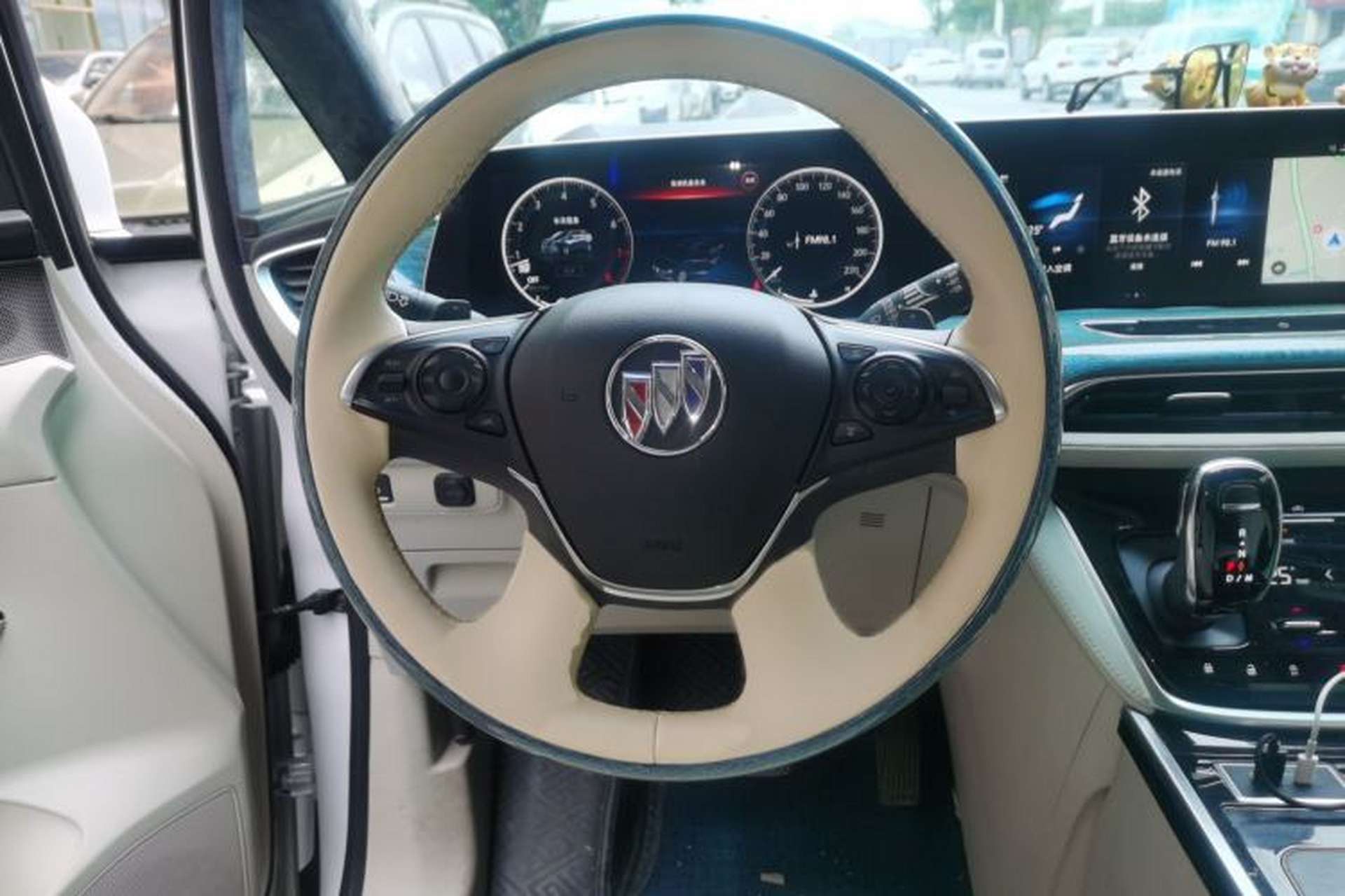 Used Buick GL8 2020 ES Land Cruiser 653T Comfort Edition Steering Wheel