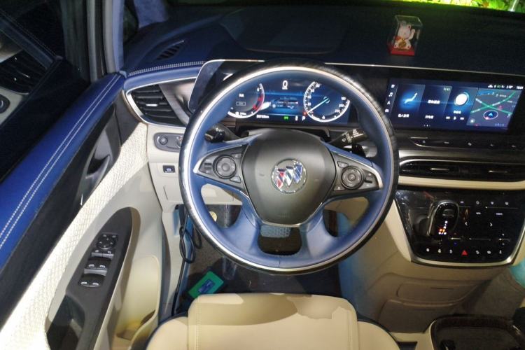 Used Buick GL8 2020 ES Land Cruiser 653T Comfort Edition Steering Wheel