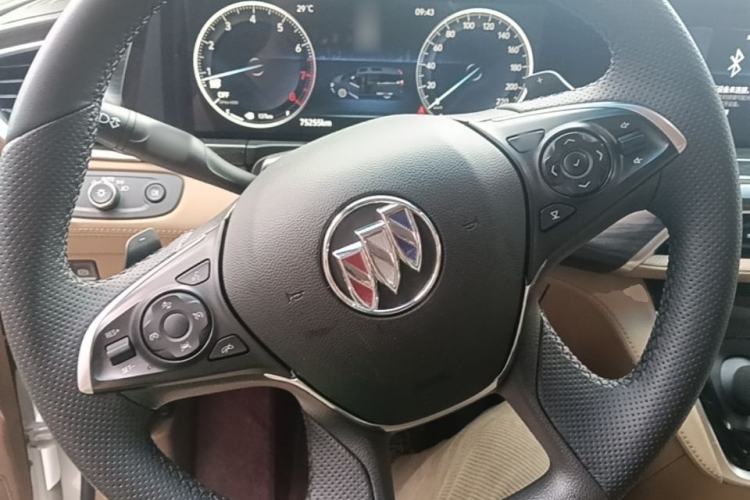 Used Buick GL8 2020 ES Land Cruiser 653T Luxury Edition Steering Wheel